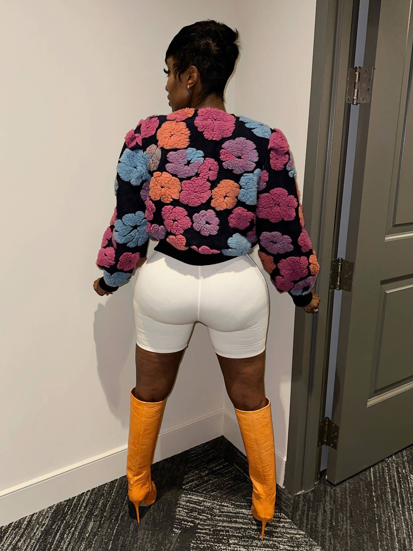 VINTAGE THREE-DIMENSIONAL FLOWER LOOSE CARDIGAN