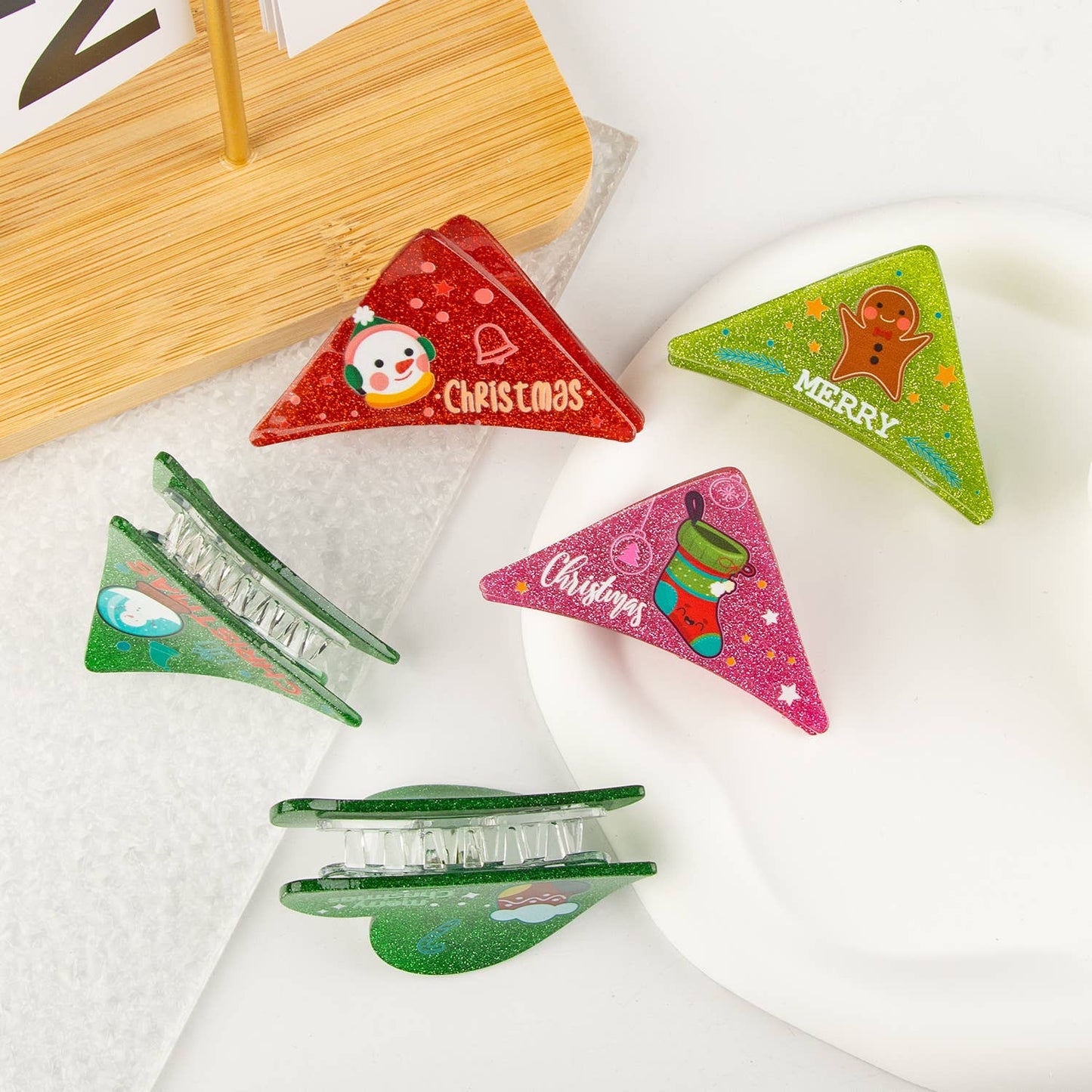 CHRISTMAS TILT A LOVE APPEARANCE FOR SANTA CLAUS