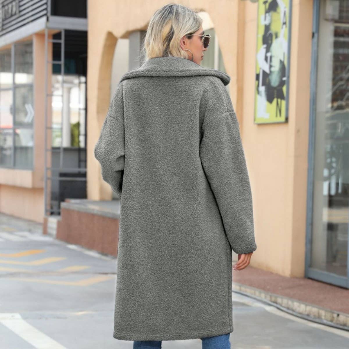 Long fleece coat with single-breasted lapel pocket