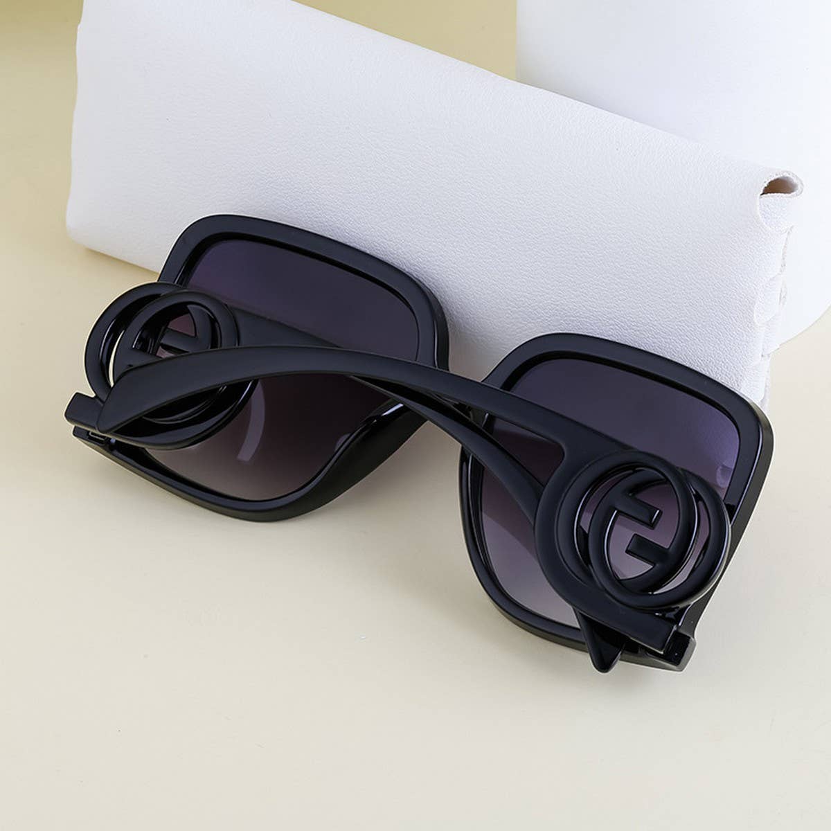 FASHION LARGE FRAME SUNGLASSES_CWASG0588