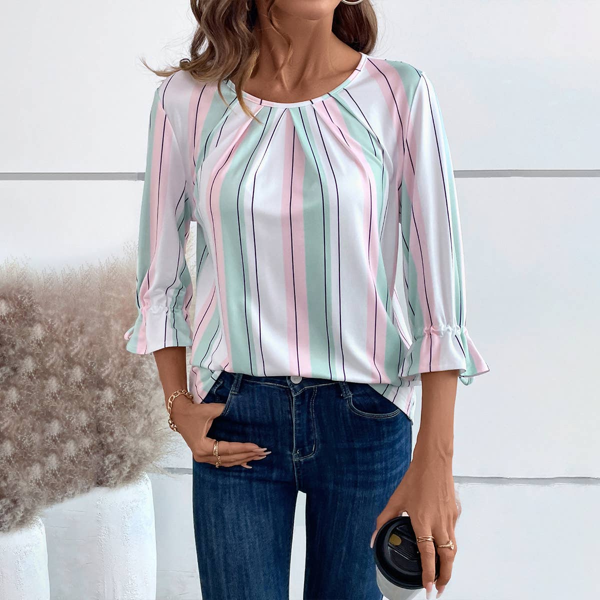 SEVEN-POINT SLEEVED RAINBOW DRAWSTRING T-SHIRT