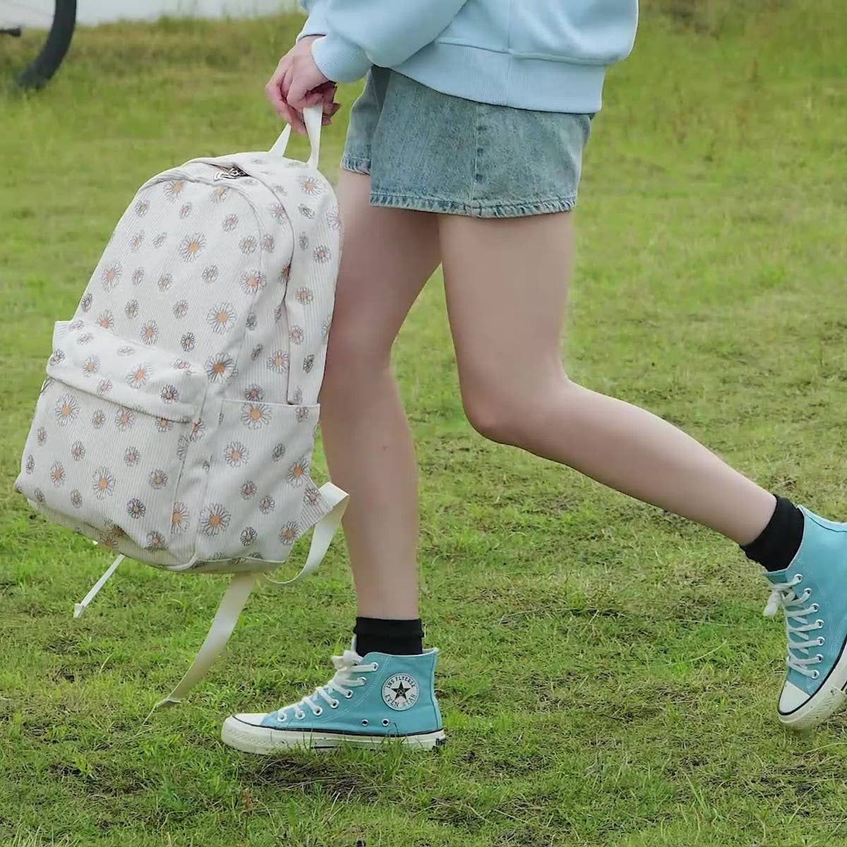 Corduroy Floral Backpacks for School Girls ? Large_CWAB5386