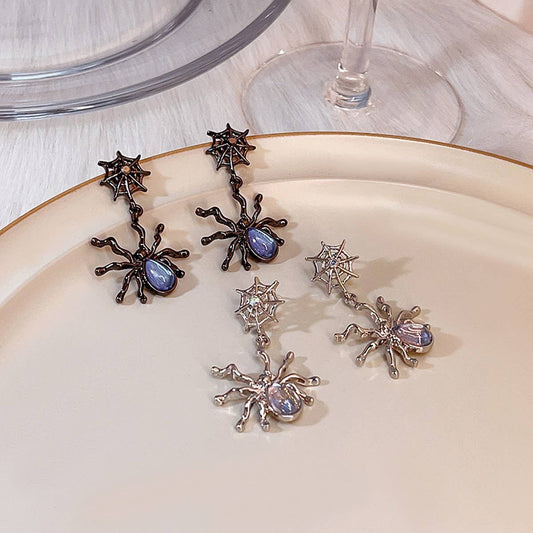 SWEET AND COOL DARK SPIDER PERSONALITY EARRINGS