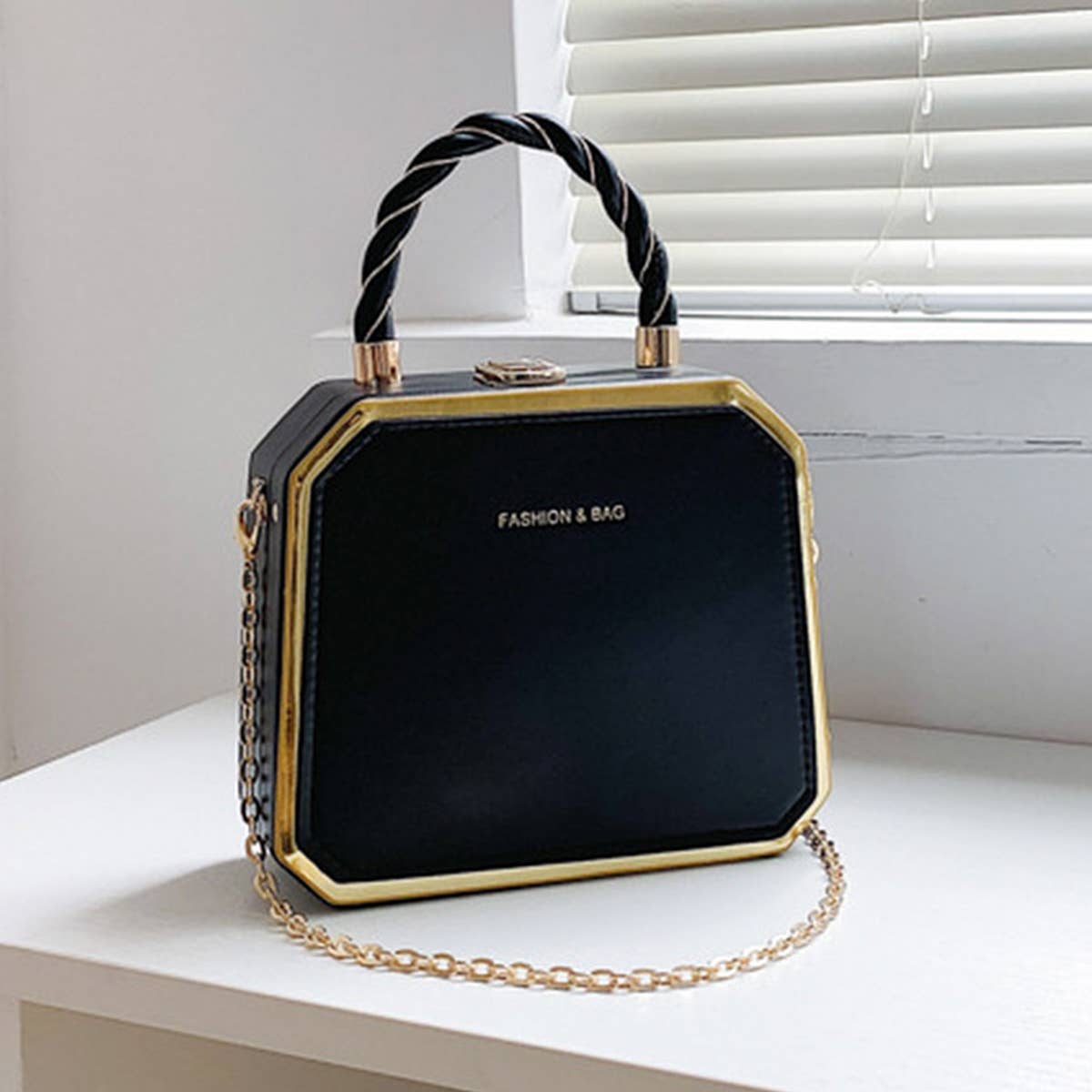 FASHIONABLE CHAIN DINNER BAG_CWAB1573