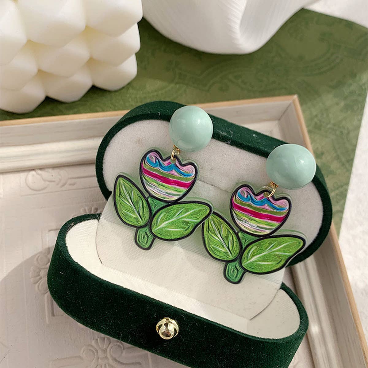 CONTRAST COLOR GRAFFITI FLOWER EARRINGS