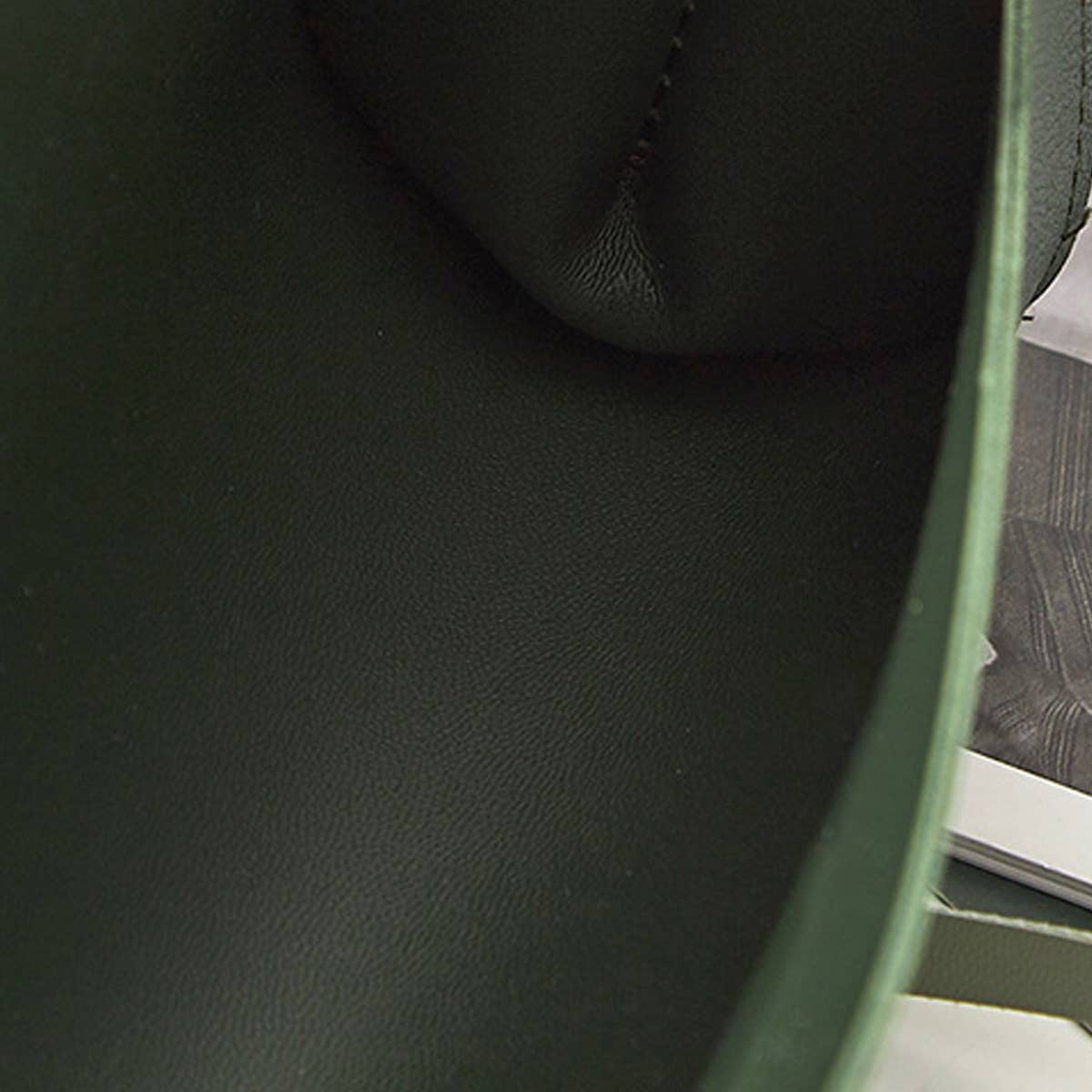 SIMPLE AND PORTABLE EYE SHADOW BRUSH STORAGE BAG_CWAB1833