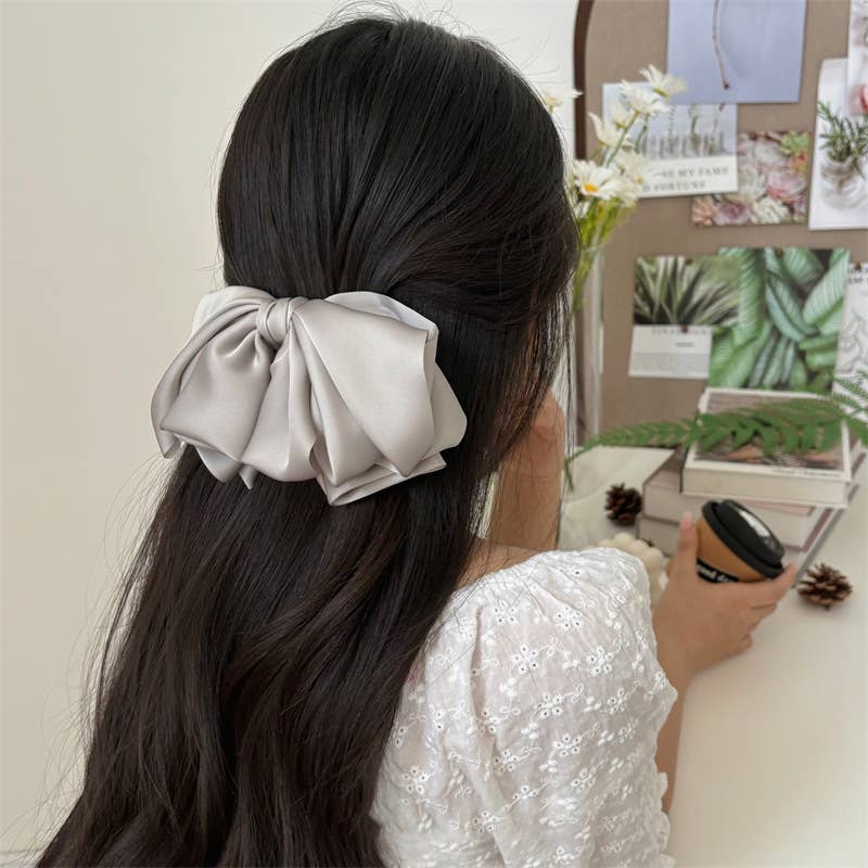 French vintage style big bow hair clip in black