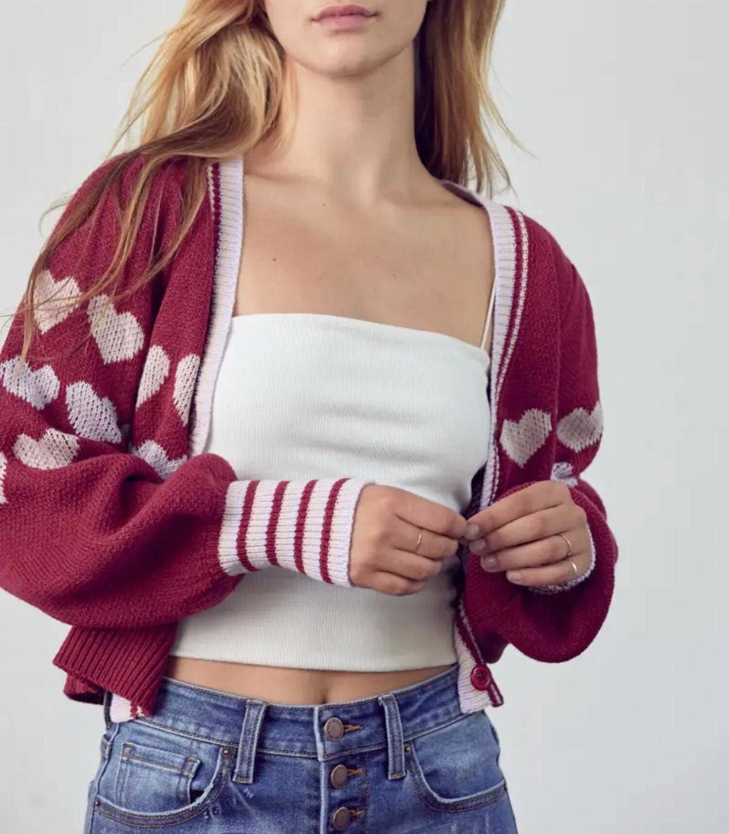 V-NECK SHORT SWEET LOVE EMBROIDERED CARDIGAN