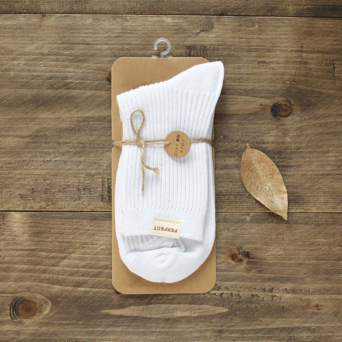 MEN'S AUTUMN AND WINTER MID-CALF SOCKS