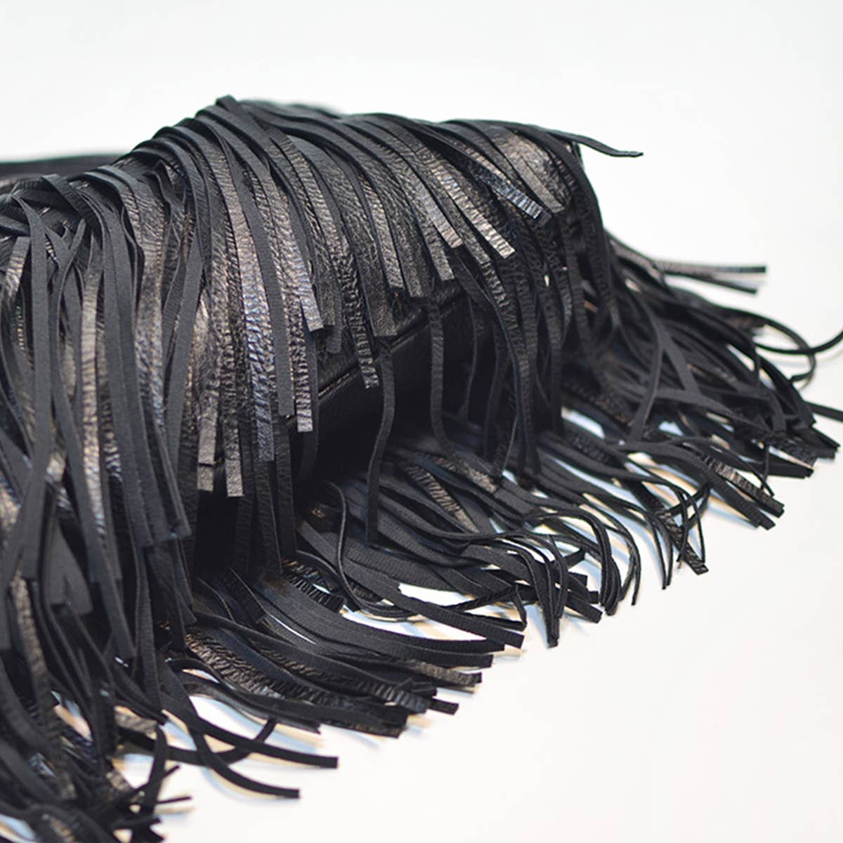 WOMEN SOFT FRINGE PURSE CROSSBODY BAG_CWAB0792