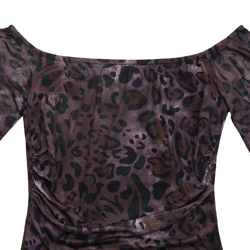 One-shoulder long-sleeved leopard print dress