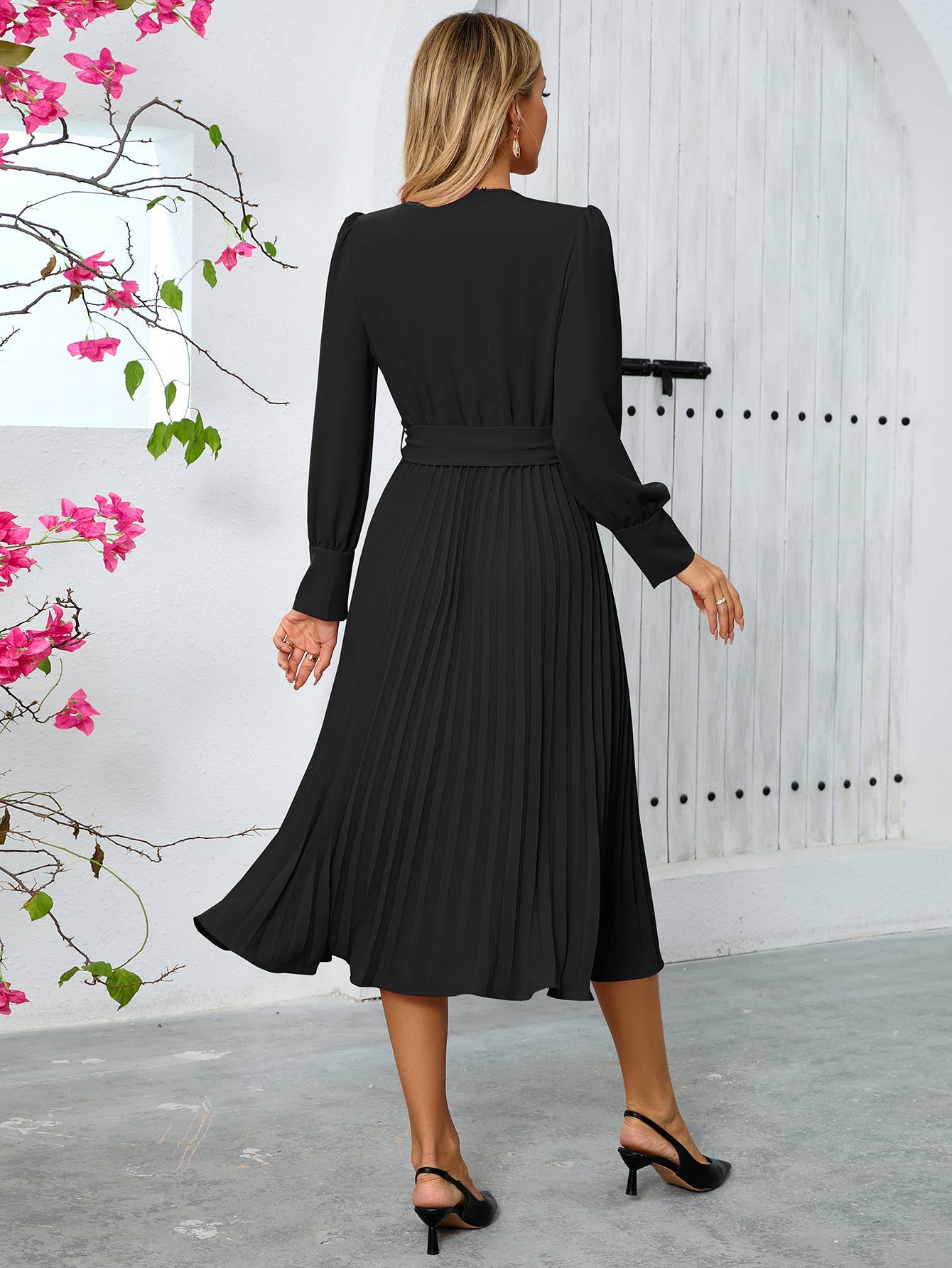 V-neck fashion,slimming elegant pleated dress