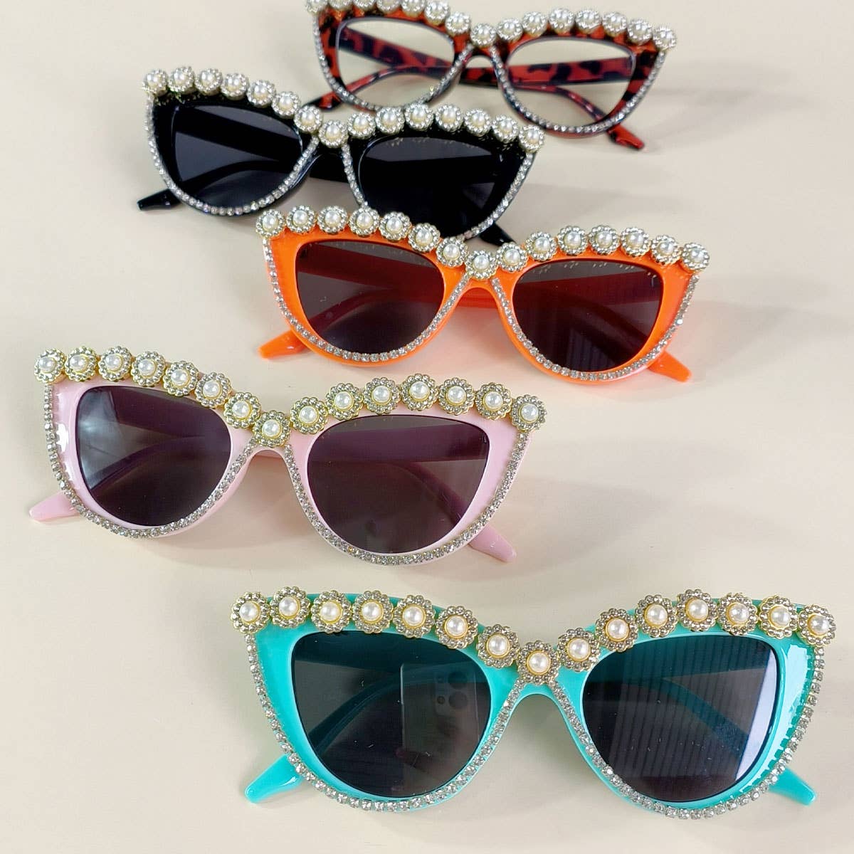 HANDMADE RHINESTONE PEARL RETRO CAT-EYE SUNGLASSES