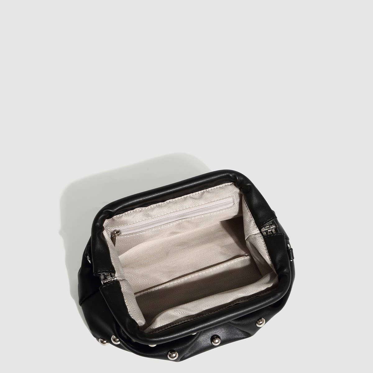 Studded Dumpling Clutch & Chain Shoulder Bag_CWAB5711