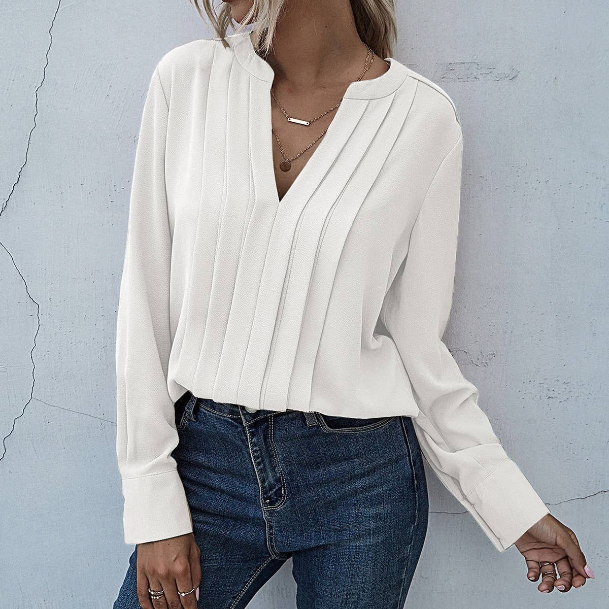 V NECK LONG SLEEVED PLEATED PULLOVER SHIRT_CWTSTL0695