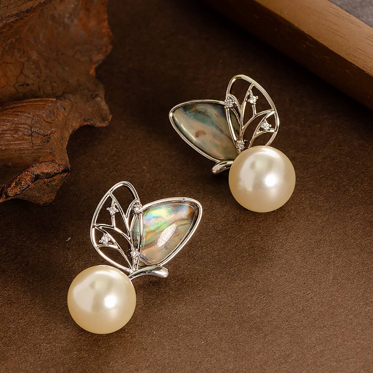 COLORFUL ABALONE DIAMOND BUTTERFLY PEARL EARRINGS