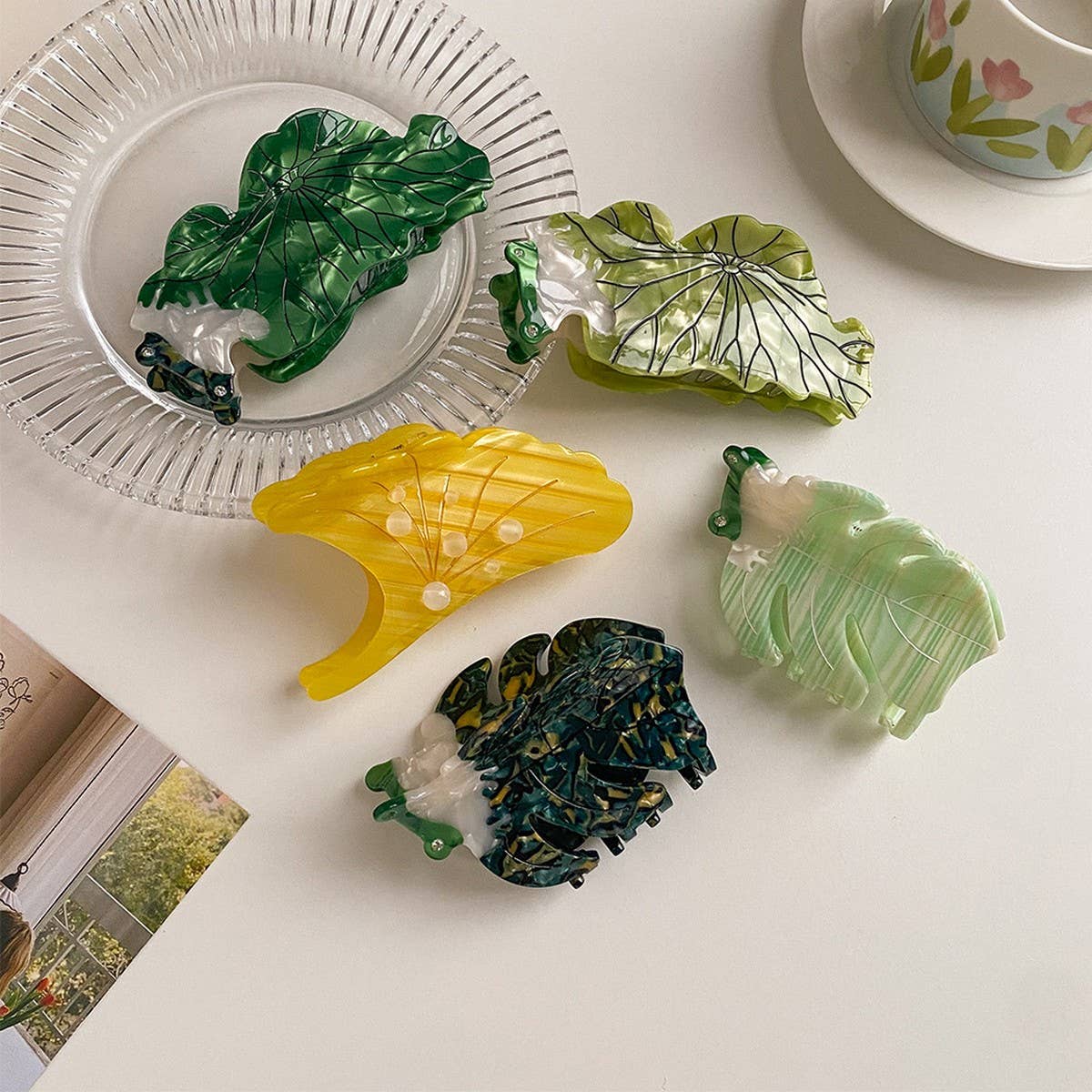 Cute Green Frog & Ginkgo Leaf Hair Clip