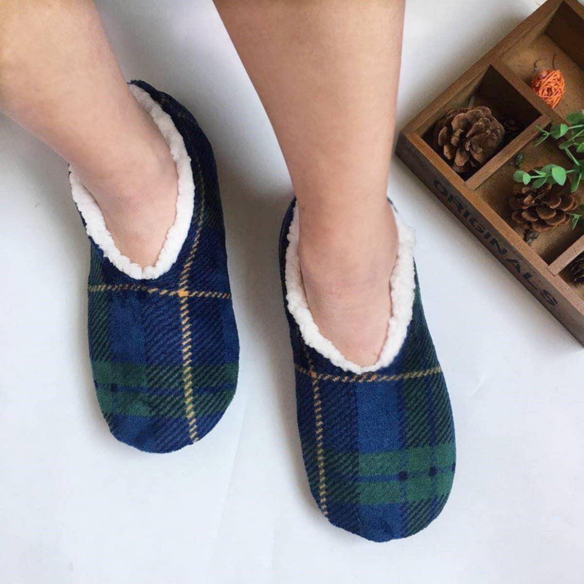 MEN'S HOME SOFT BOTTOM NON-SLIP WARM SOCKS