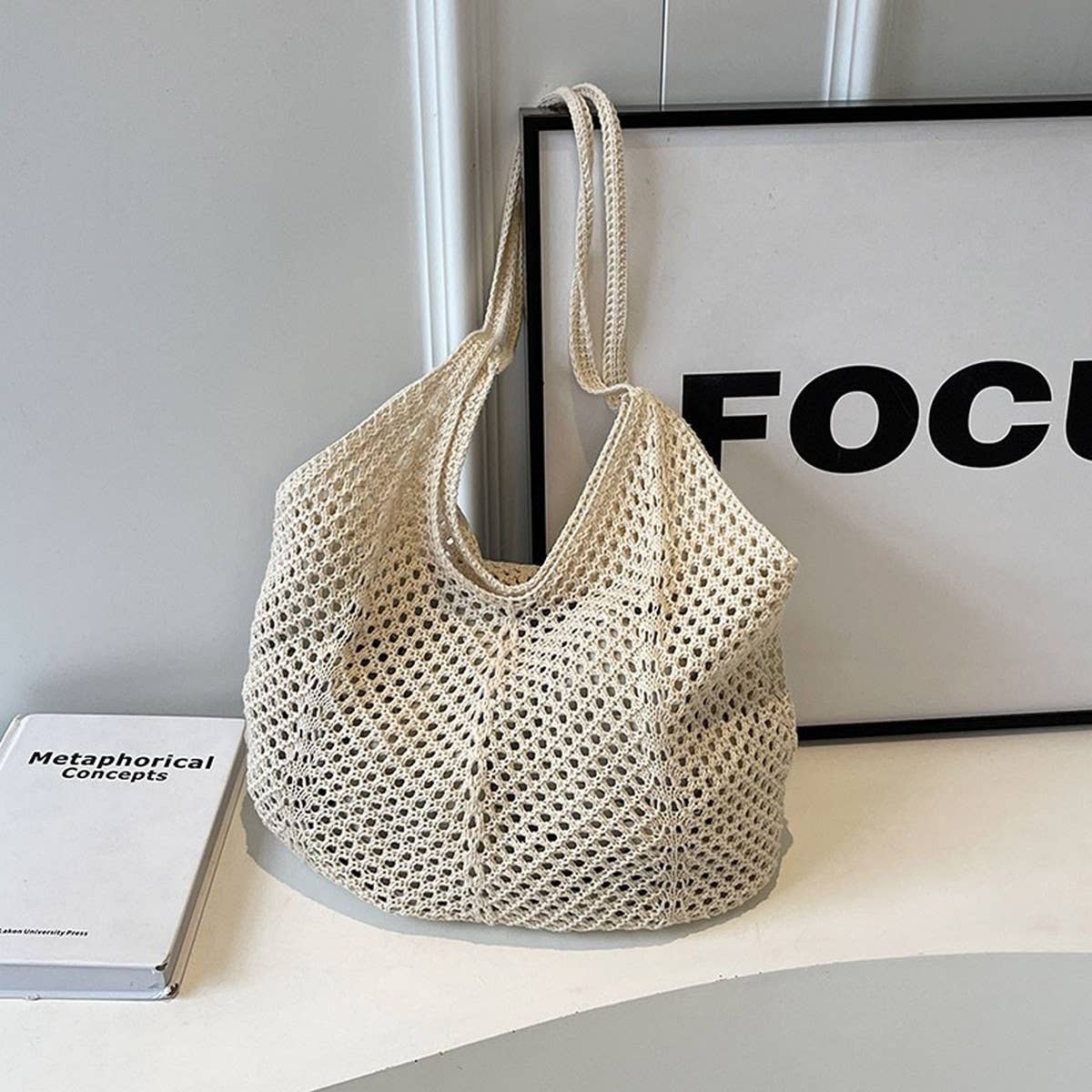 CWAB5061_NEW STRAW KNITTED HOLLOW WOVEN BAG