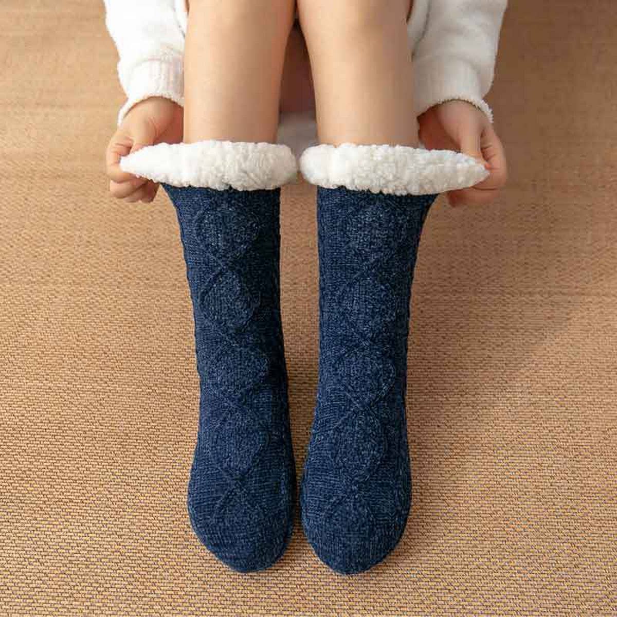 THERMAL LEG WARMERS PLUSH INDOOR SLIPPERS