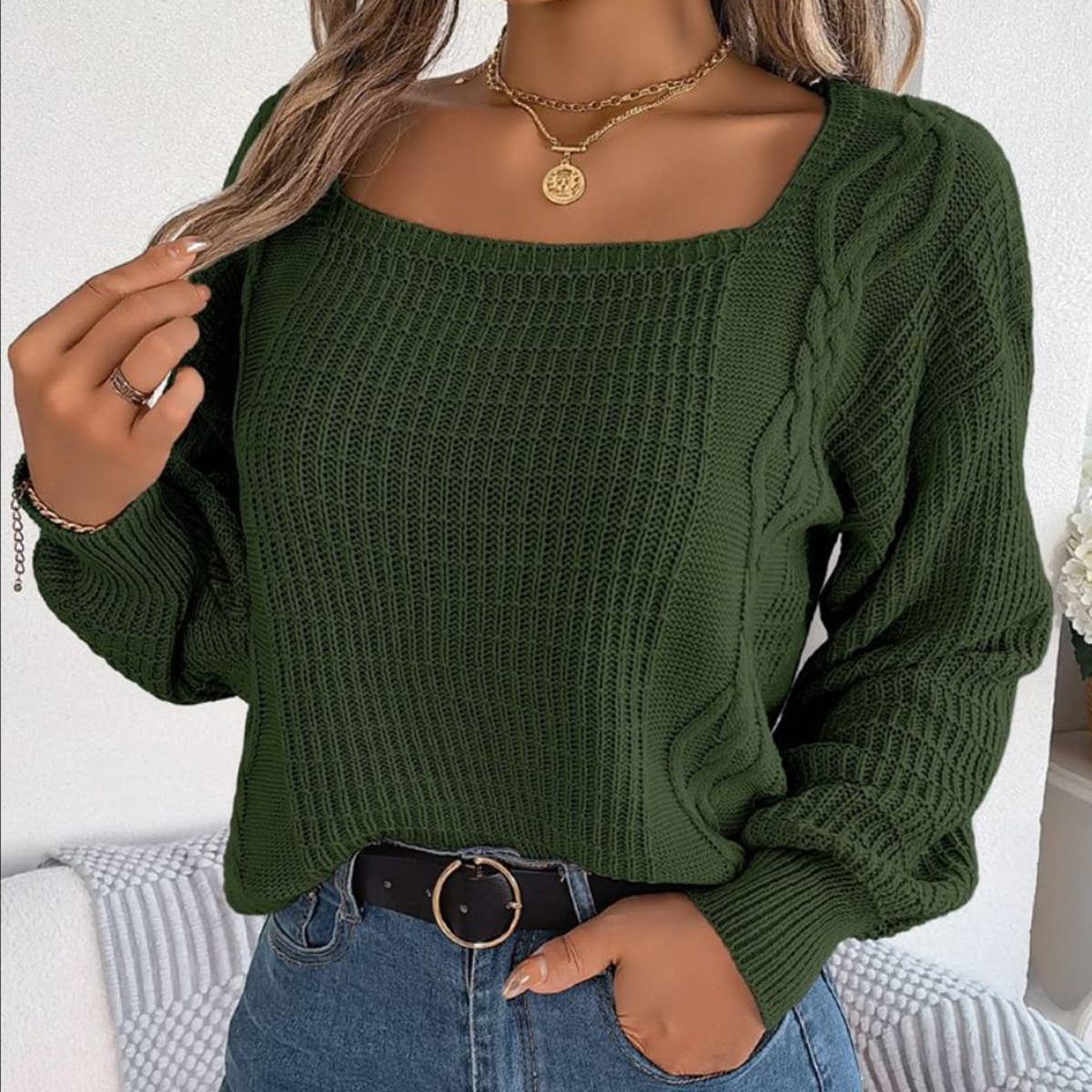 KNITWEAR PULLOVER SQUARE NECK TWIST SWEATER