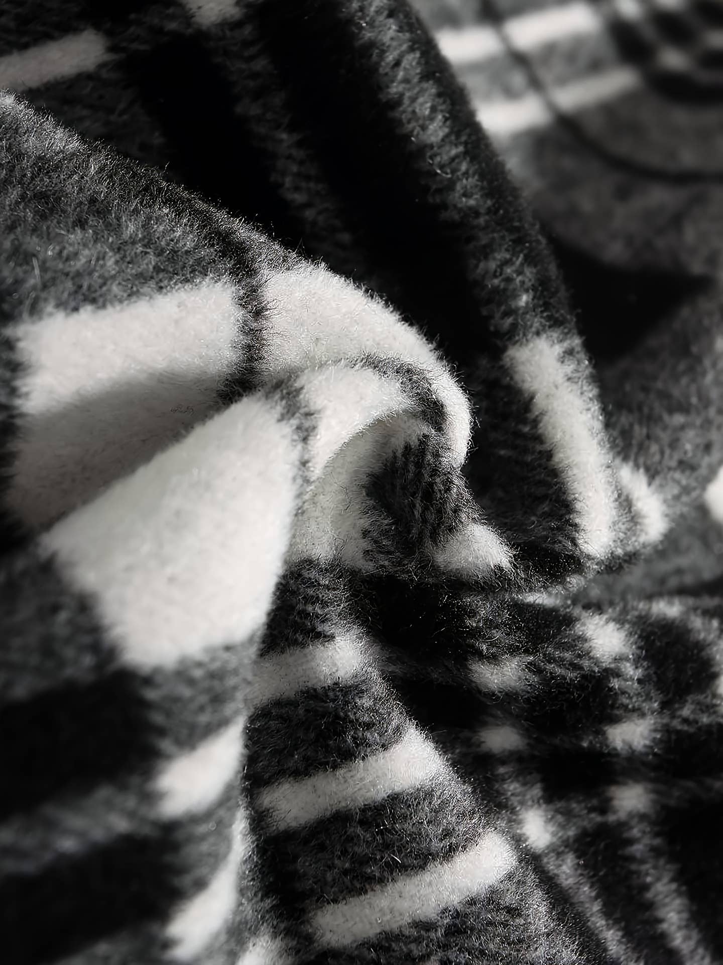 Plaid woolen cloth large pockets long skirts