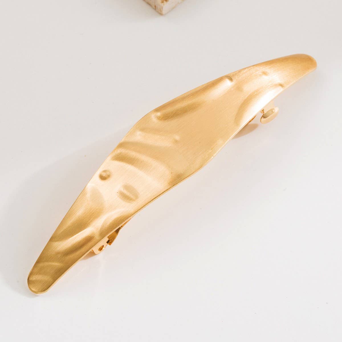 Fashionable Metal Hair Clip with Geometric Design