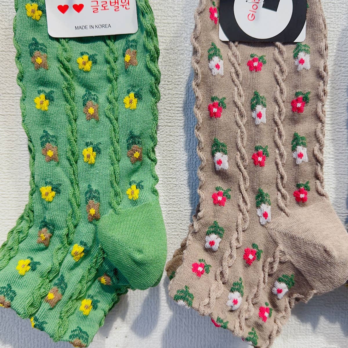 COMFORTABLE VERTICAL STRIPED COTTON SOCKS