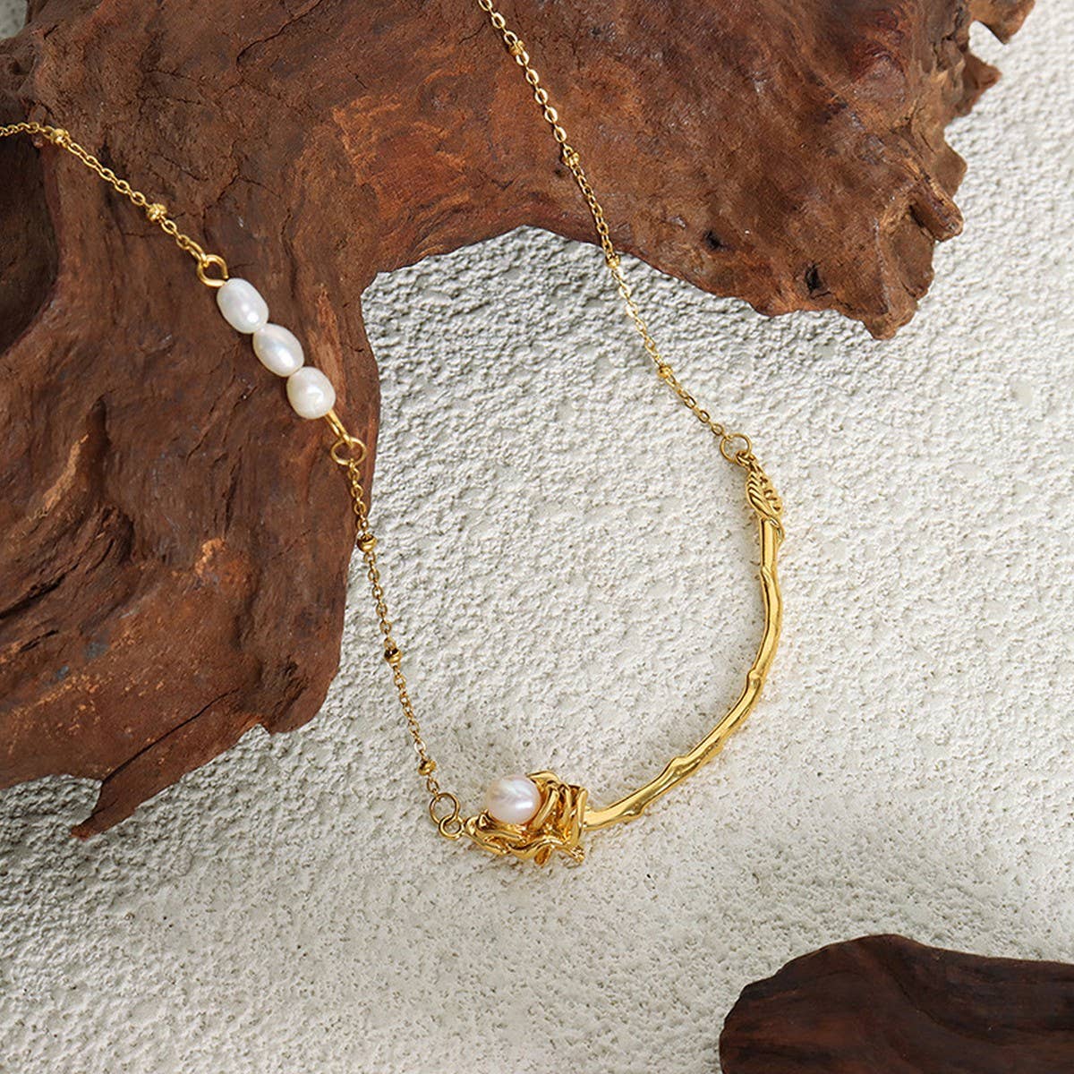 NATURAL FRESHWATER PEARL STAINLESS STEEL NECKLACE