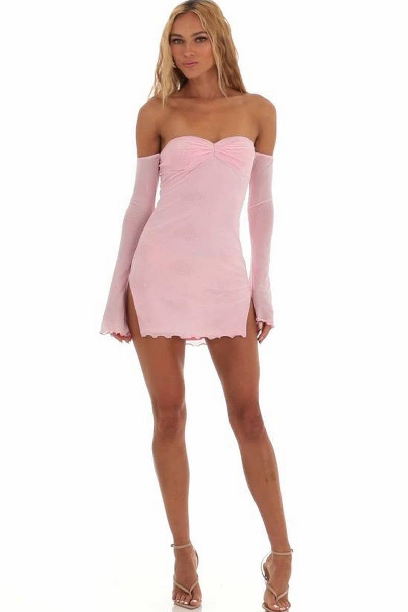 CWDTD0481_OFF SHOULDER FLARE SLEEVE STRAPLESS BODYCON DRESS