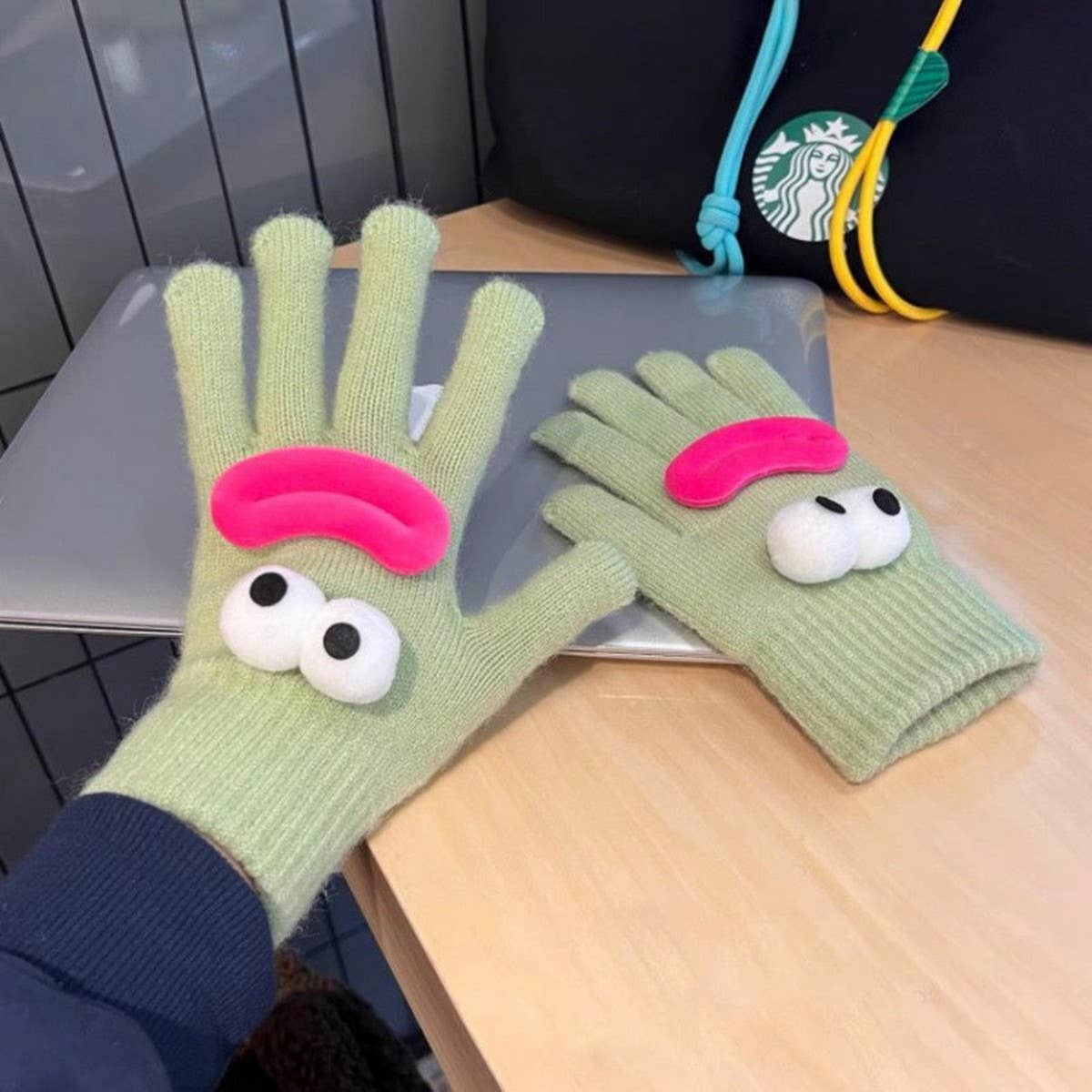 CARTOON KNITTED COLD-PROOF TOUCH-SCREEN GLOVES_CWAG0179