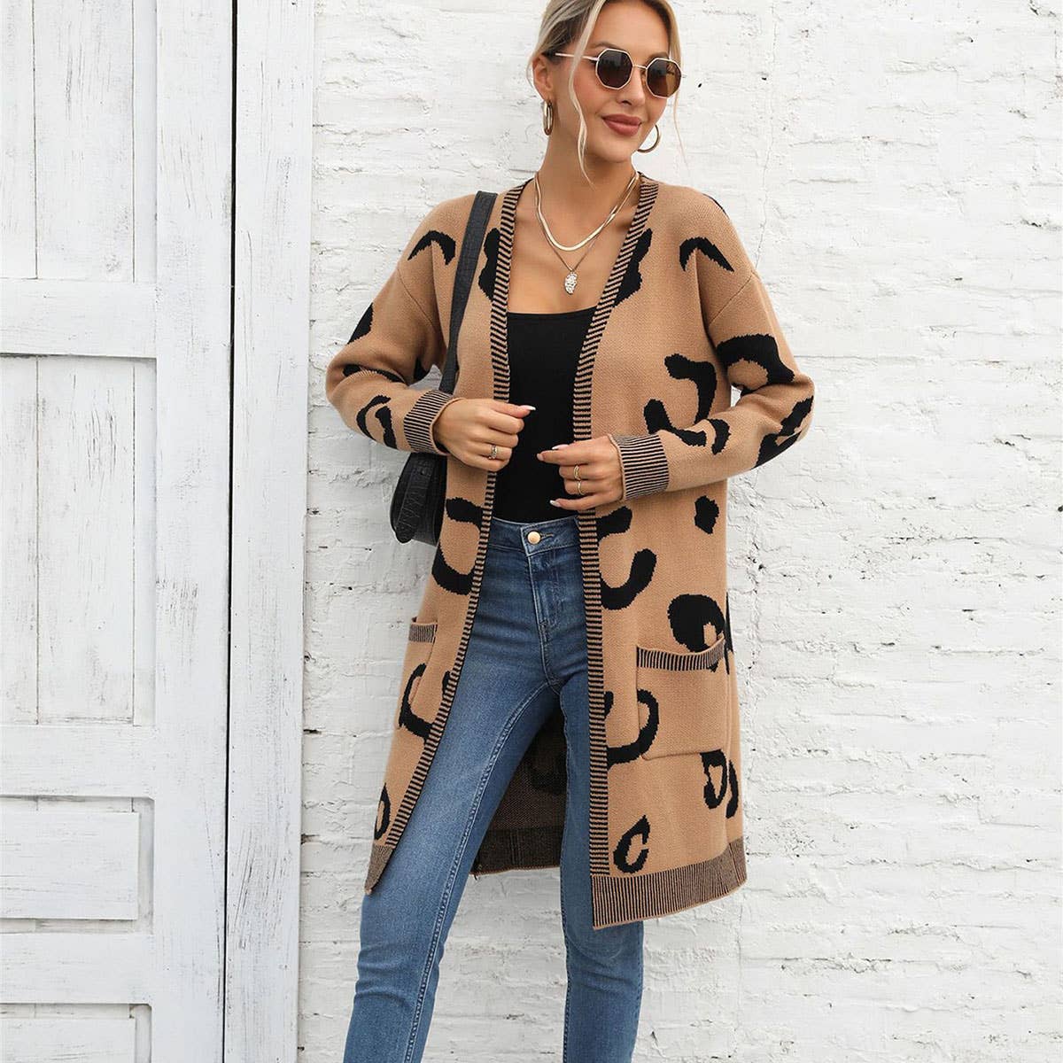 Leopard print jacquard long cardigan without button