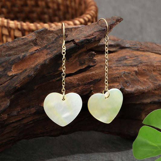 FASHIONABLE WHITE SHELL HEART TASSEL EARRINGS