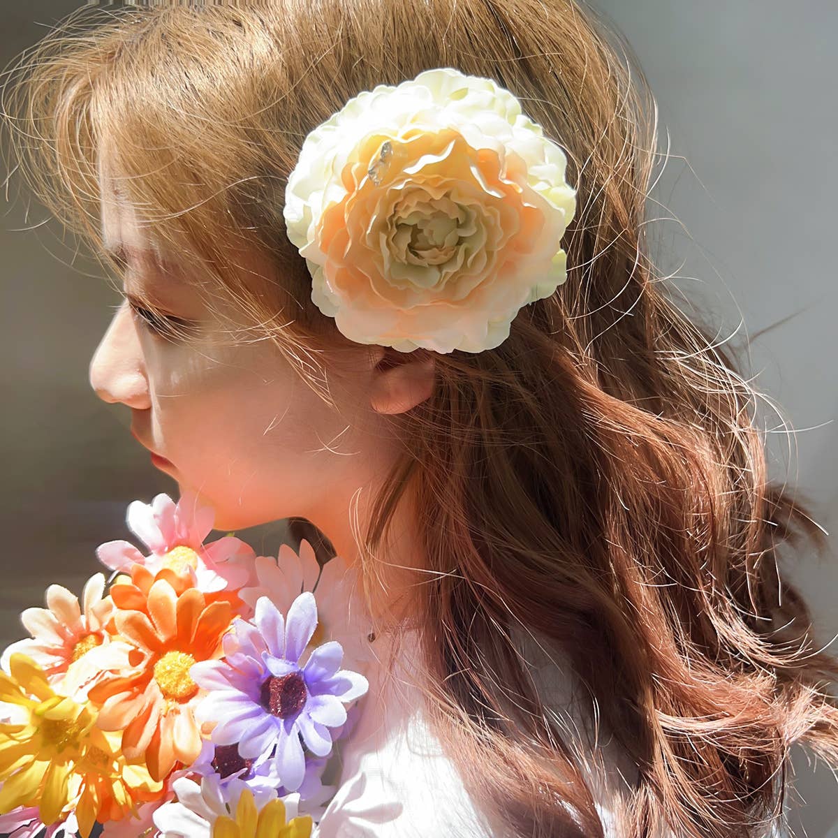 Simulated flower plastic rose hairpin