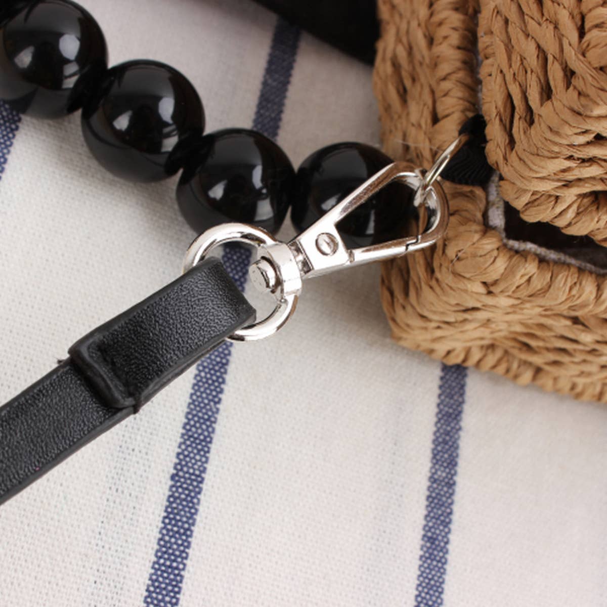 CUTE WOODEN BEAD PORTABLE WOVEN BAG_CWAB2096