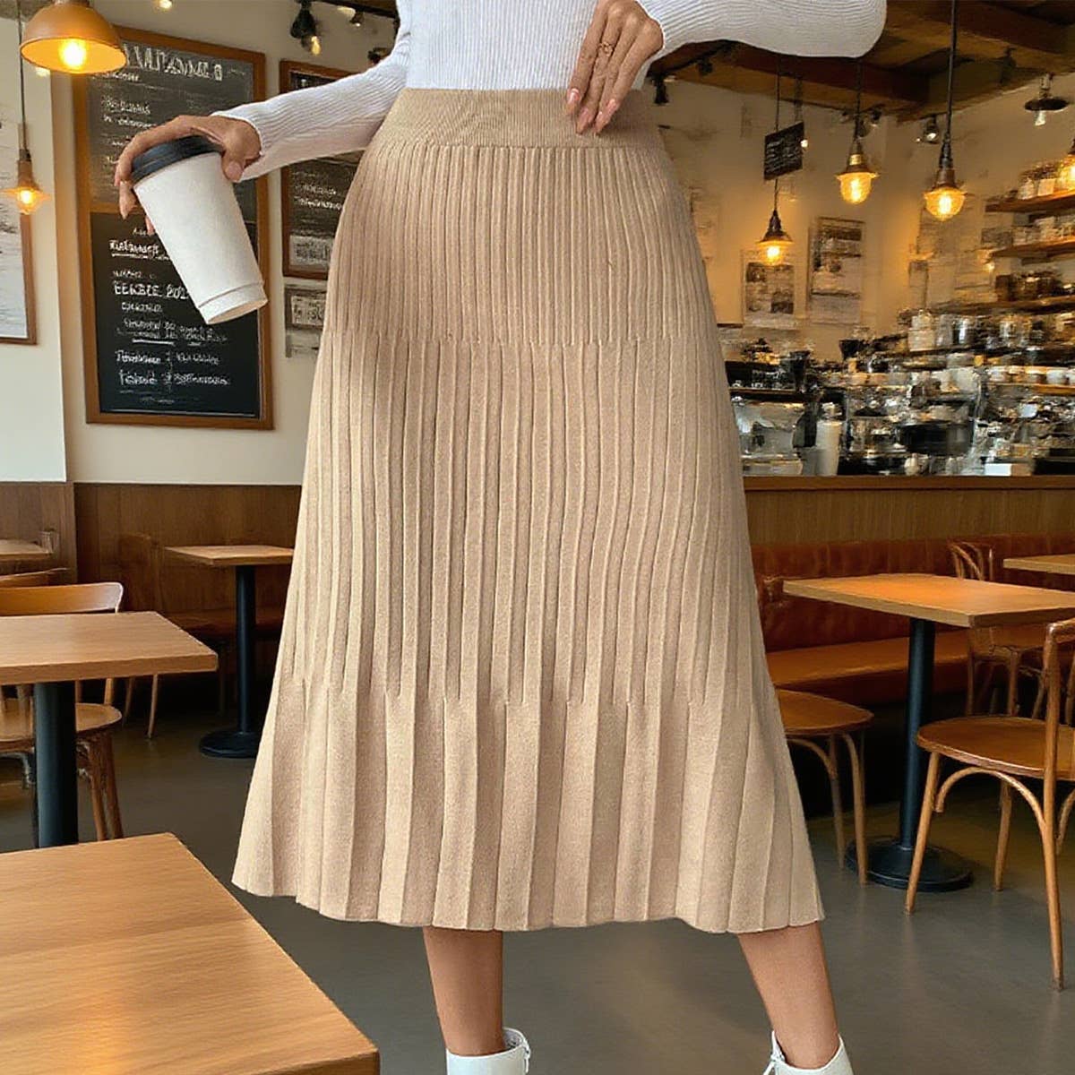 Temperament commuting solid color pleated skirt