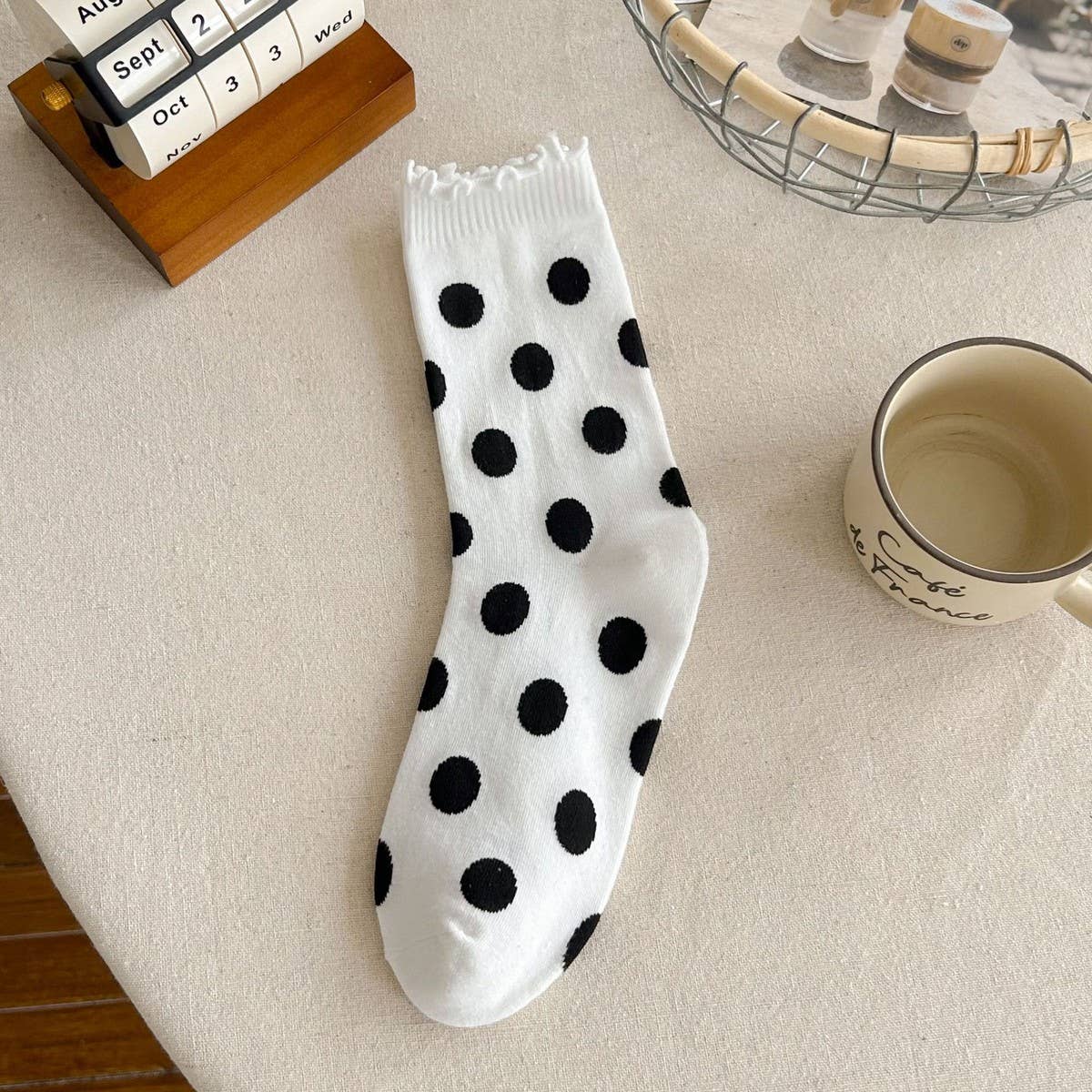 NEW COTTON CUTE LACE POLKA DOT MID-TUBE SOCKS