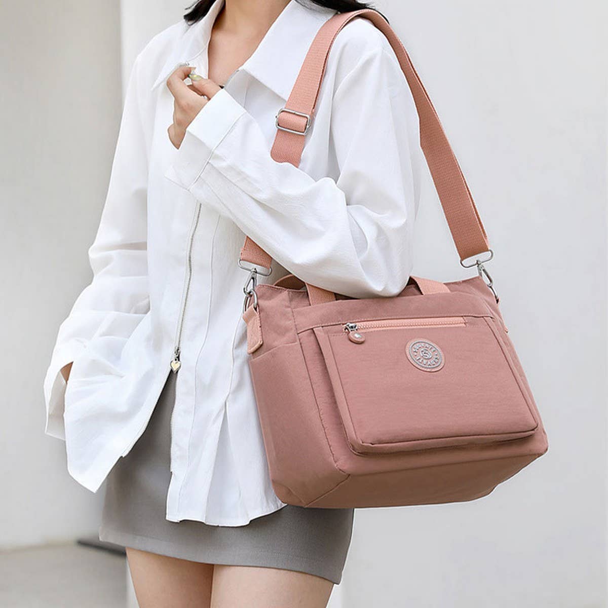 NYLON BAG LARGE CAPACITY SHOULDER MESSENGER BAG_CWASC1786