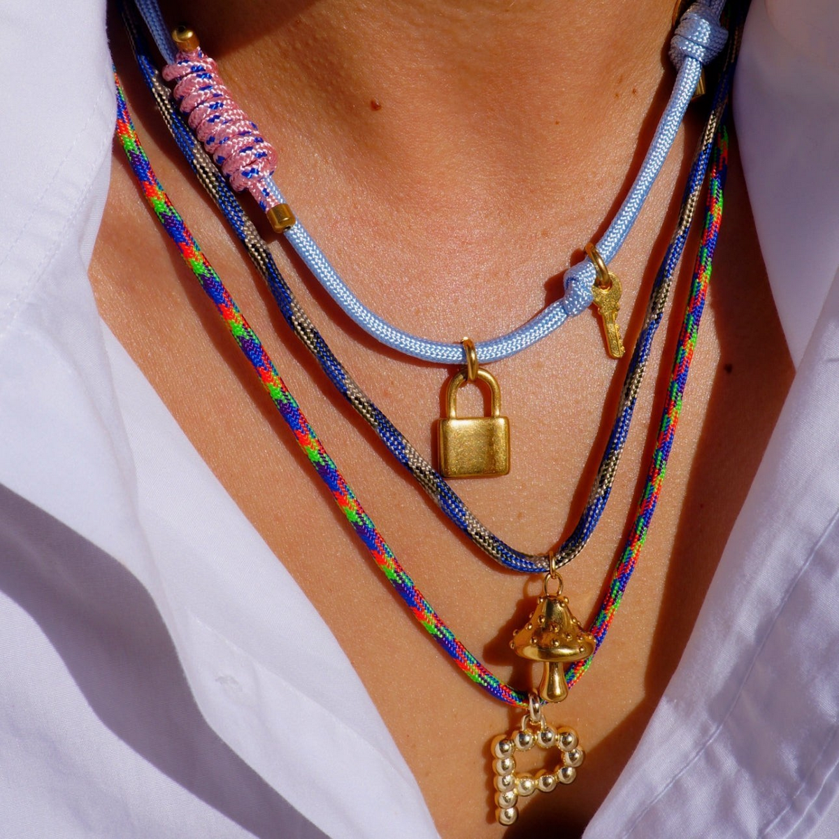 18K Gold Mushroom Necklace ??Zircon Inlaid Charm_CWAJE4972