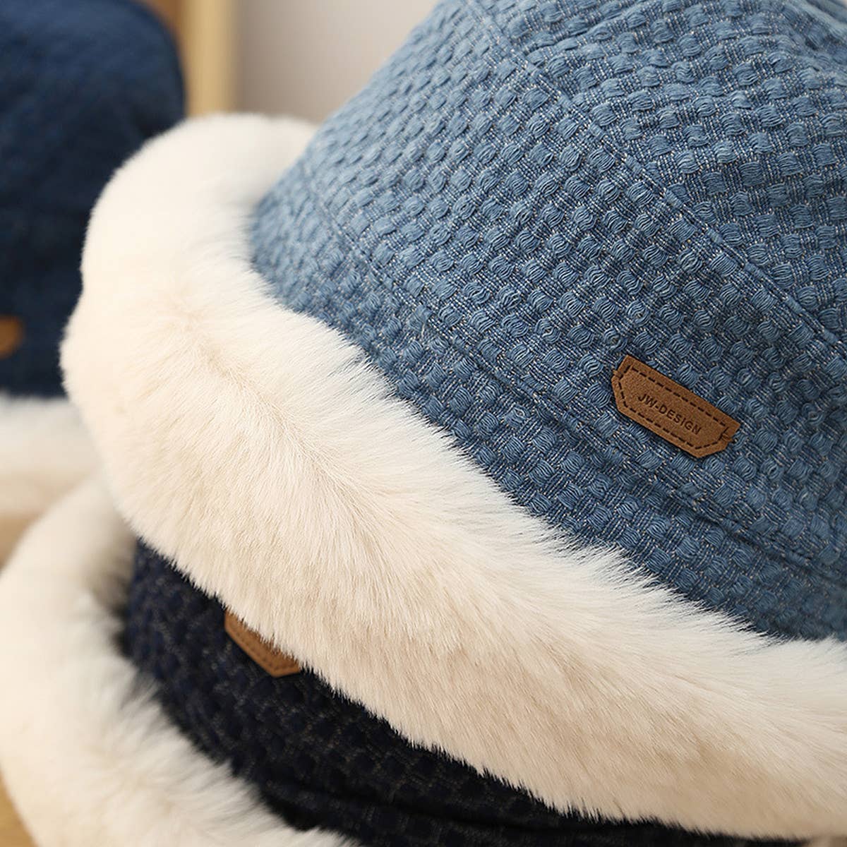 WOMEN AUTUMN AND WINTER THICK BUCKET HAT_CWAB2862