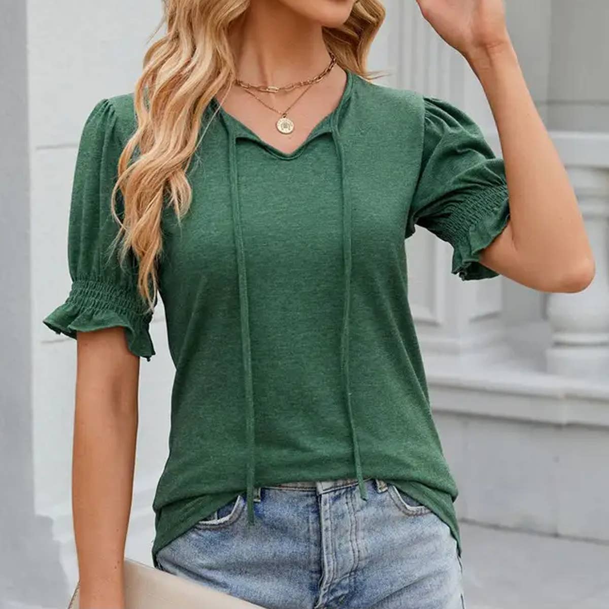 V-neck drawstring pleated loose fitting T-shirt