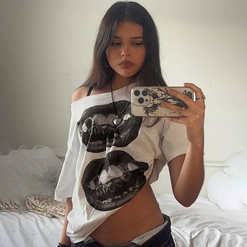 Hip hop style mouth print design one-shoulder Top