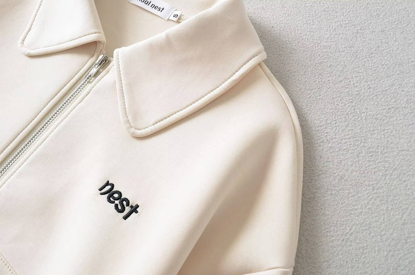 Solid color lapel zipper Short-sleeved cardigan