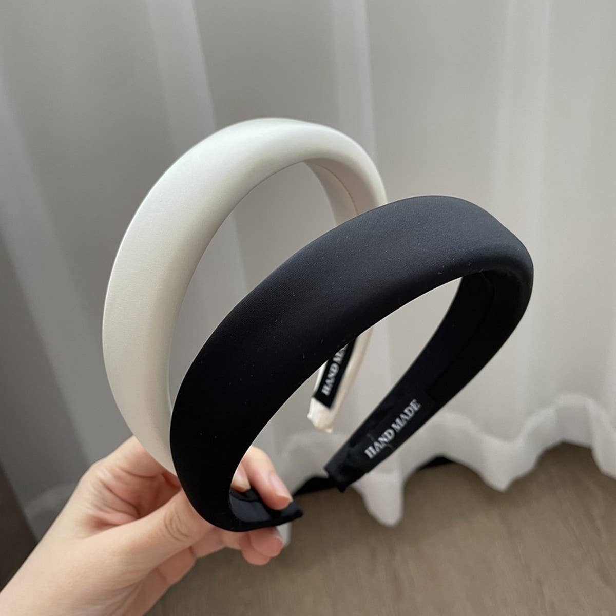 RETRO HIGH-END PURE COLOR SIMPLE HEADBAND_CWAHA2851