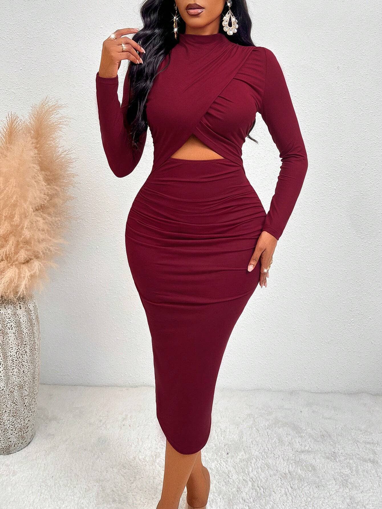 SLIM-FIT AND HIP HOLLOW-OUT LONG-SLEEVED DRESS