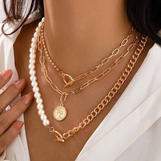 VERSATILE GEOMETRIC FAUX PEARL TWISTED NECKLACE