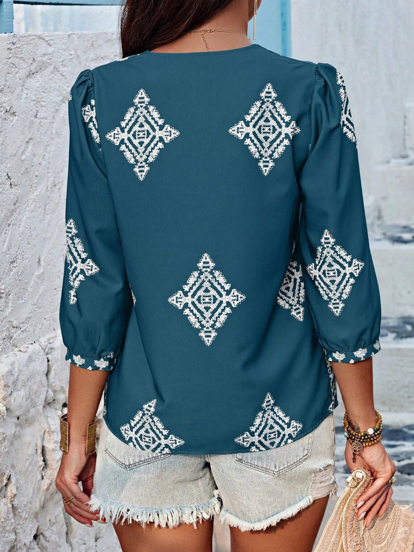 Stylish printed bag seven-point sleeve V-neck top