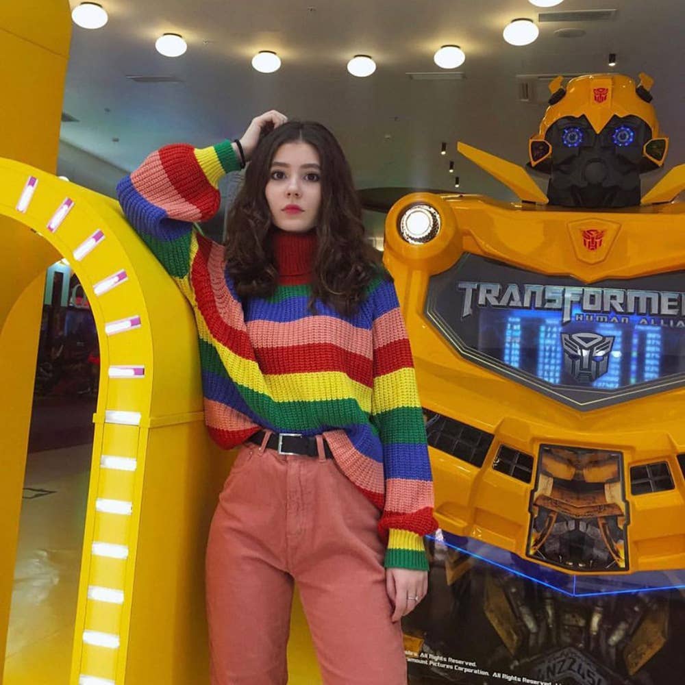 Turtleneck colour-matching loose sweater