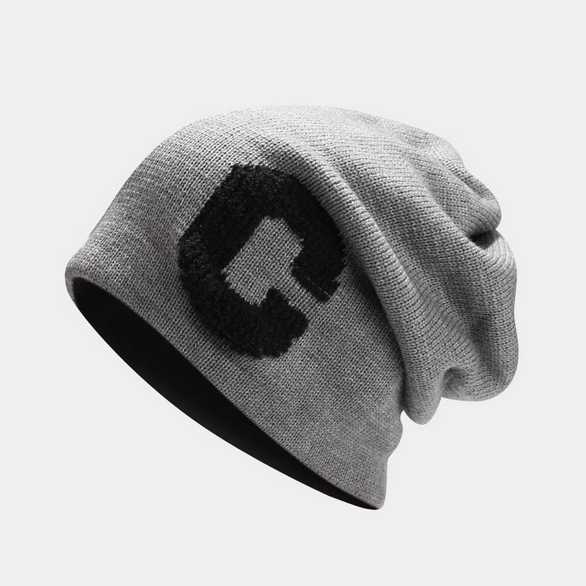 LARGE HEAD CIRCUMFERENCE C LETTERLOOSE KNITTED HAT_CWAH2075