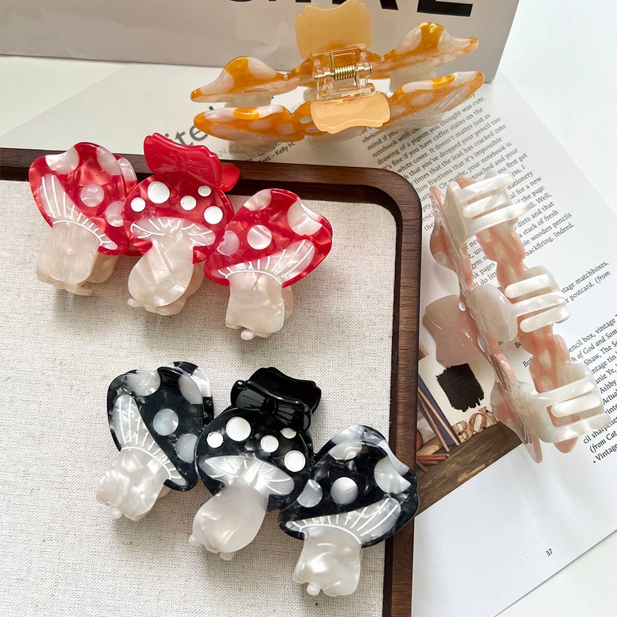 New Mushroom Bow Acetate Hair Clip for Cute Style